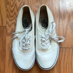 Vans unisex Off-White Canvas Sneakers